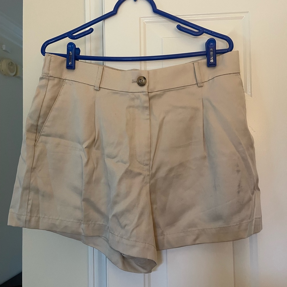 LOFT Beige Women's Shorts